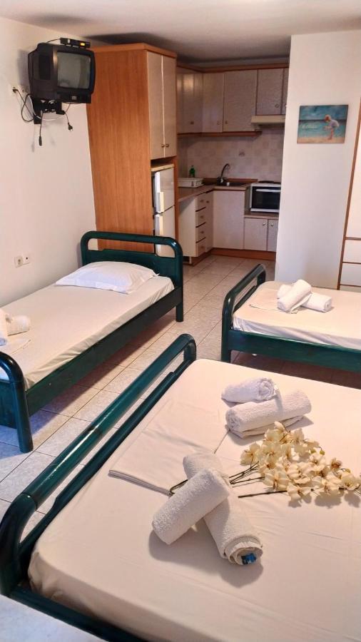 Likno'S Ios Island Resort 외부 사진